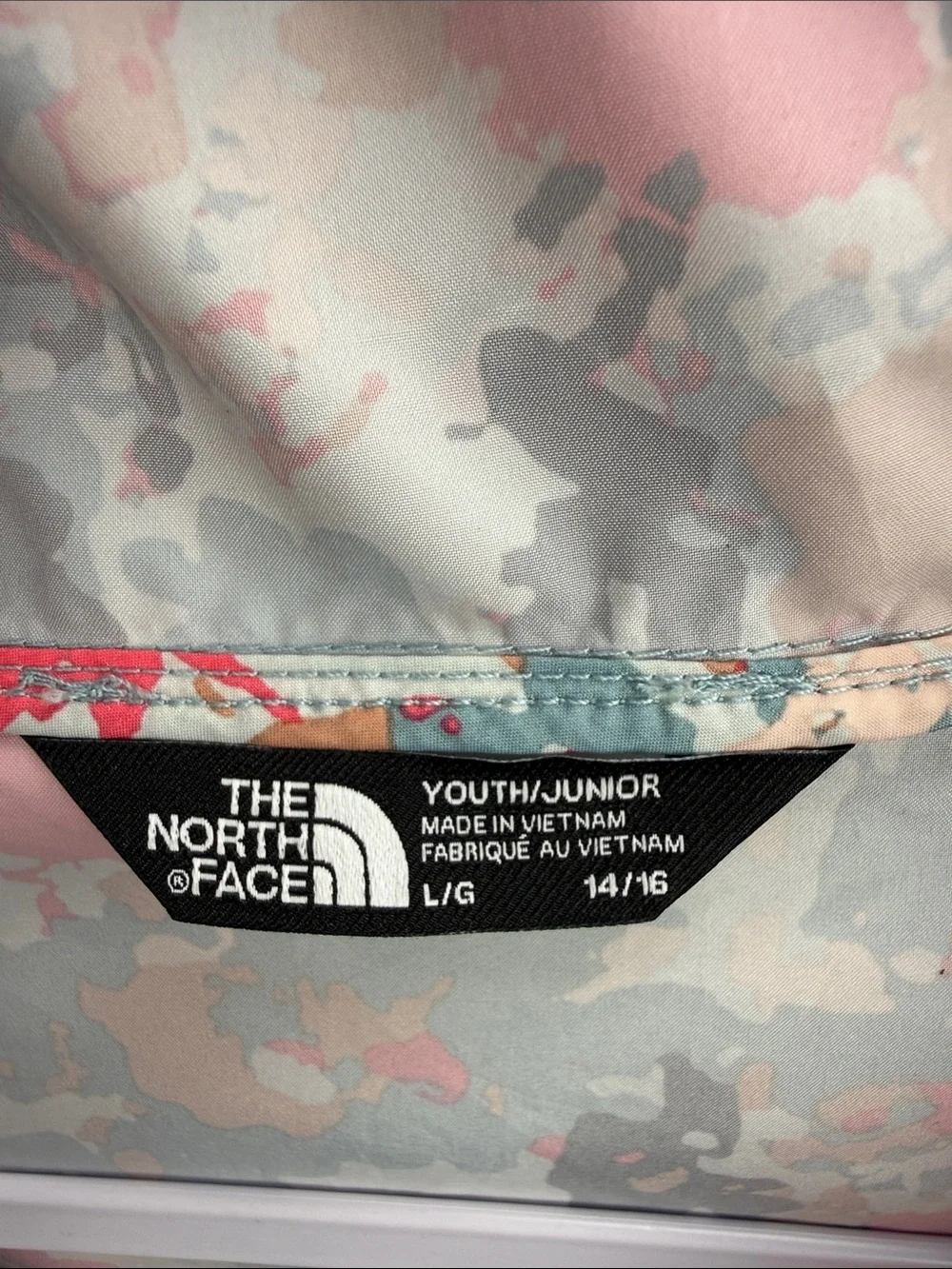 The North Face Youth Multi-Color Windbreaker Hoodie Jacket L 14-16 New!